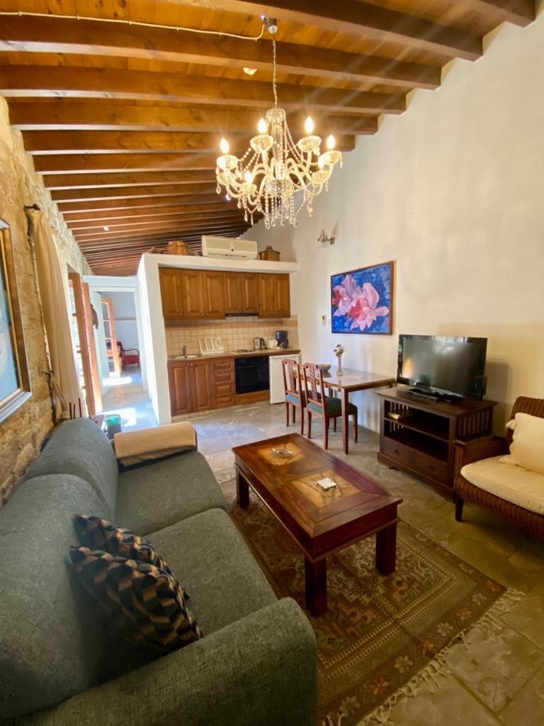 דירה Niki's House *