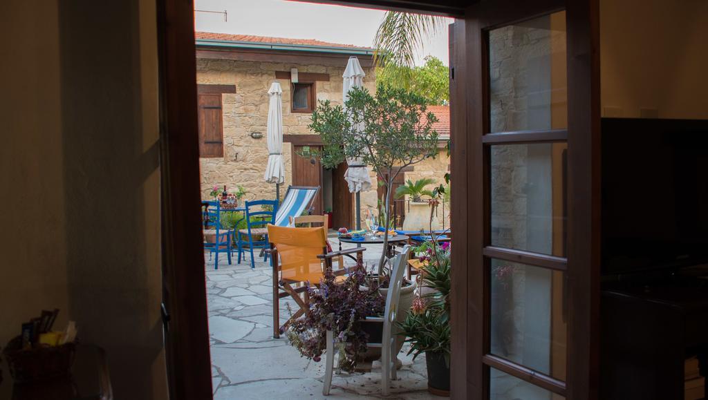 Niki's House דירה *